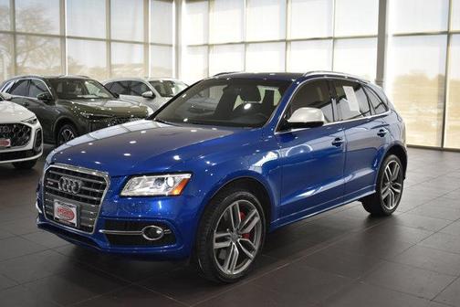 Sepang Blue Pearl Effect 2016 Audi SQ5 3.0T Premium Plus