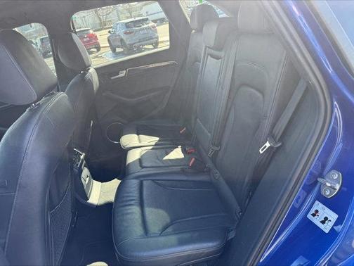 2016 Audi SQ5 3.0T Premium Plus