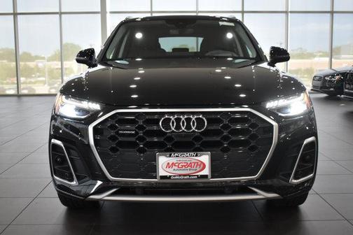 2023 Audi Q5 45 S line Prestige