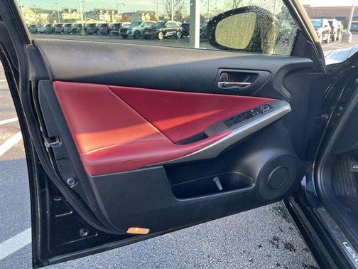 2016 Lexus IS 300 Base