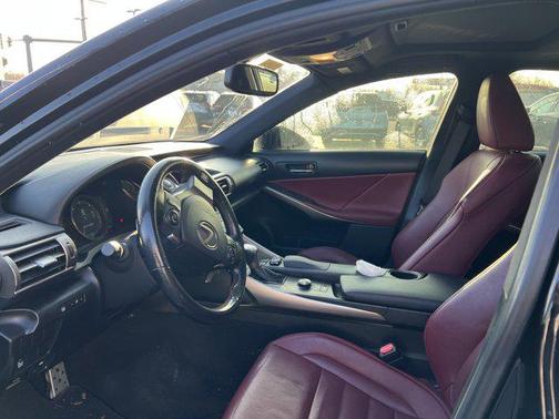 2016 Lexus IS 300 Base