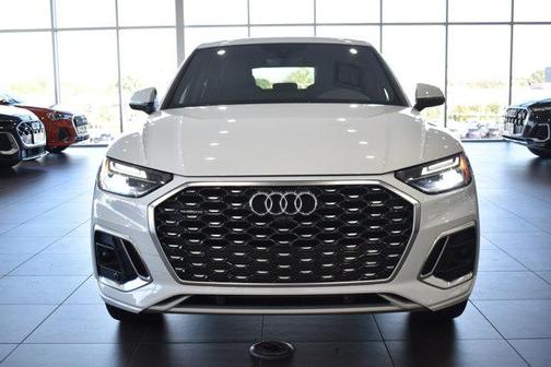 2023 Audi Q5 45 S line Premium Plus