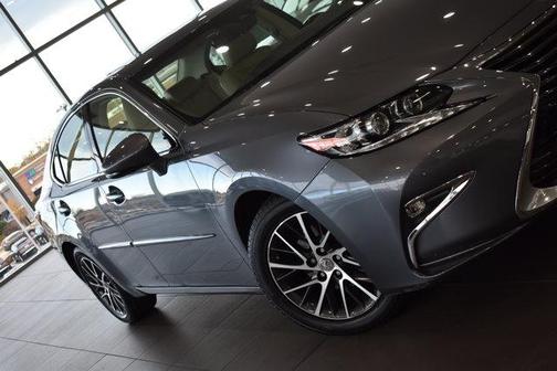 2016 Lexus ES 350 Base