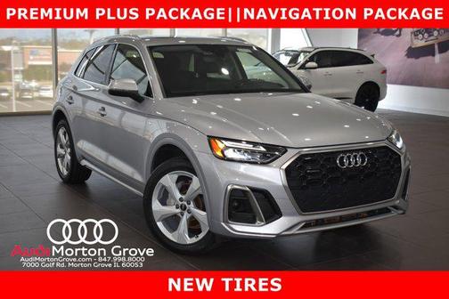 Florett Silver Metallic 2023 Audi Q5 45 S line Premium Plus