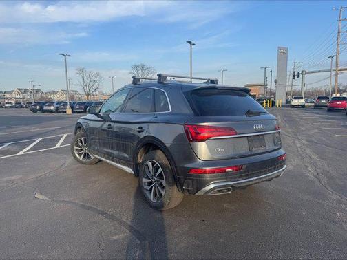 2023 Audi Q5 45 S line Premium