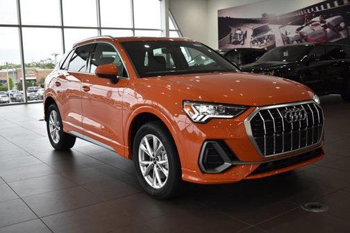 2025 Audi Q3 Premium 45 TFSI S line quattro Tiptronic