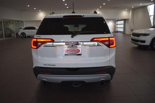 White Frost Tricoat 2017 GMC Acadia SLT-1