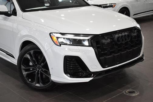 2026 Audi Q7 55 Premium Plus
