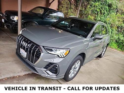 2023 Audi Q3 Premium 45 TFSI S line quattro Tiptronic