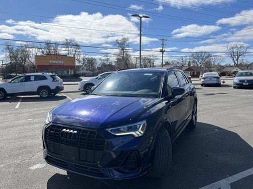 2022 Audi Q3 45 S line Premium Plus