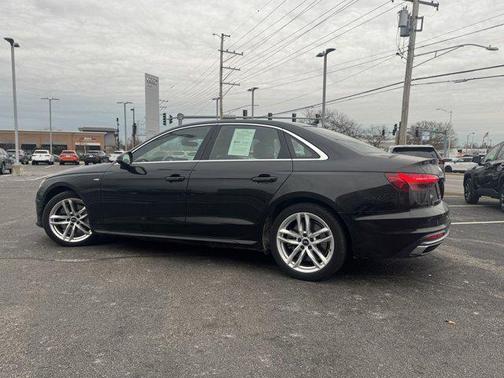 2023 Audi A4 45 S line Premium Plus