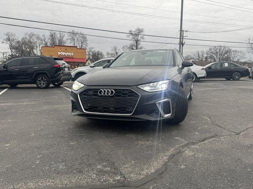 2023 Audi A4 45 S line Premium Plus