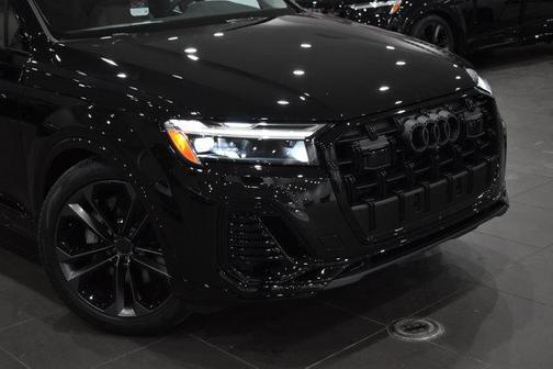 2026 Audi Q7 55 Premium Plus