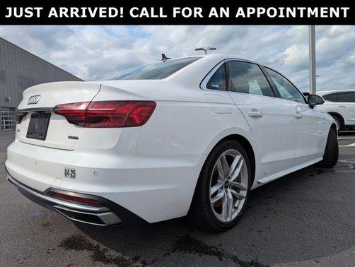 2023 Audi A4 45 S line Premium Plus