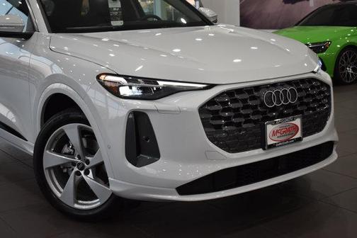 2025 Audi Q5 Premium Plus