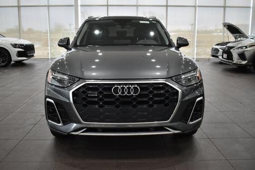 2023 Audi Q5 45 S line Premium