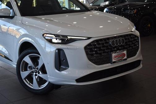 2025 Audi Q5 Premium Plus