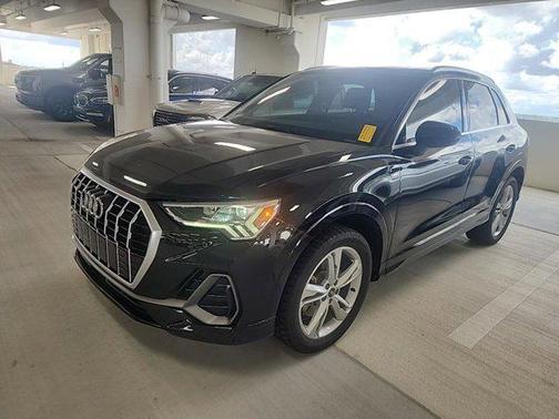 2023 Audi Q3 45 S line Premium Plus