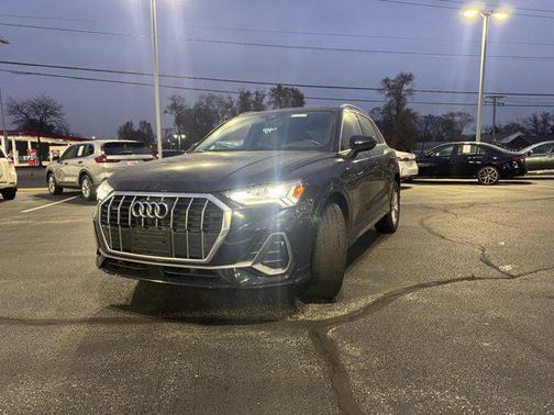 2022 Audi Q3 45 S line Premium Plus