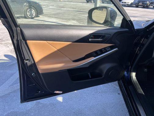 2019 Lexus IS 300 Base