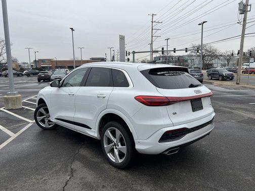 2025 Audi Q5 Premium Plus TFSI quattro S tronic