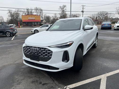 2025 Audi Q5 Premium Plus TFSI quattro S tronic