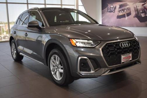 2023 Audi Q5 45 S line Premium