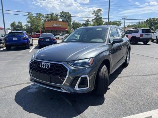 2023 Audi Q5 45 S line Premium