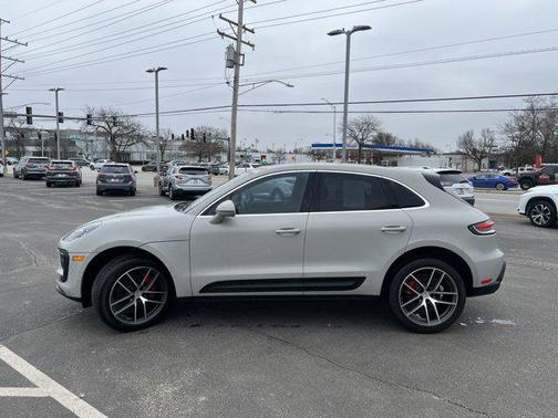 2022 Porsche Macan S