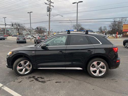 2023 Audi Q5 45 S line Premium Plus