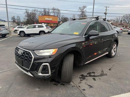 2023 Audi Q5 45 S line Premium Plus