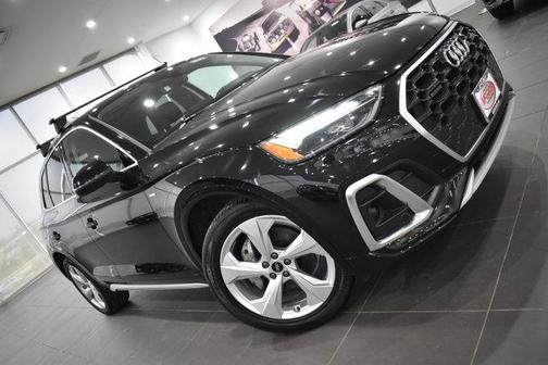 2023 Audi Q5 45 S line Premium Plus