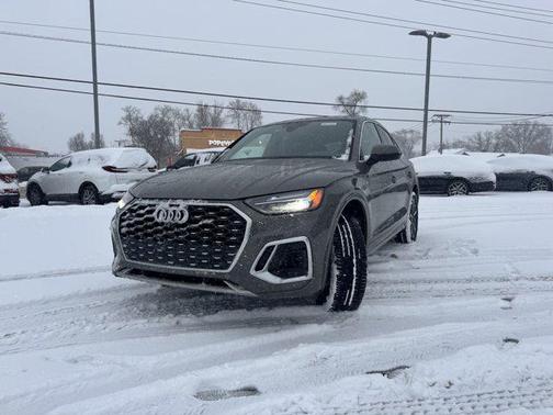2023 Audi Q5 45 S line Premium Plus