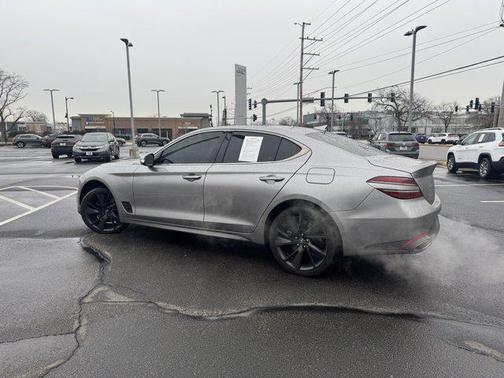 2022 Genesis G70 3.3T AWD