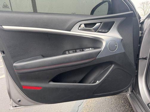 2022 Genesis G70 3.3T AWD