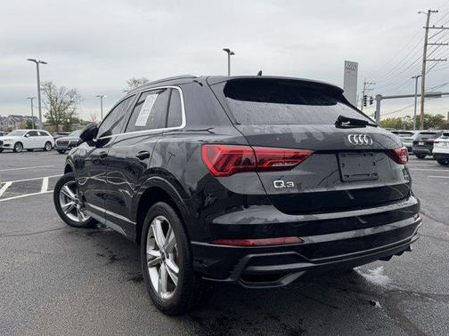 2022 Audi Q3 45 S line Premium Plus