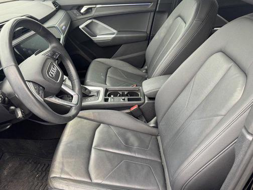 2022 Audi Q3 45 S line Premium Plus