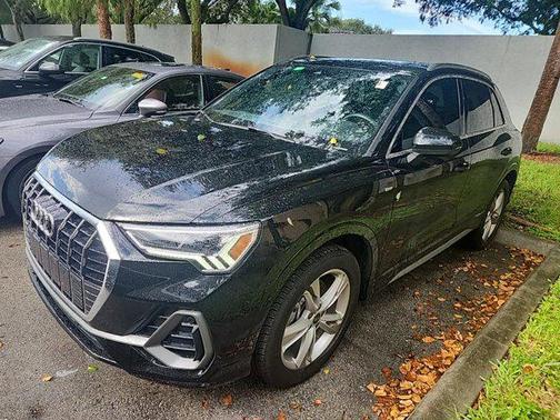 2022 Audi Q3 45 S line Premium Plus