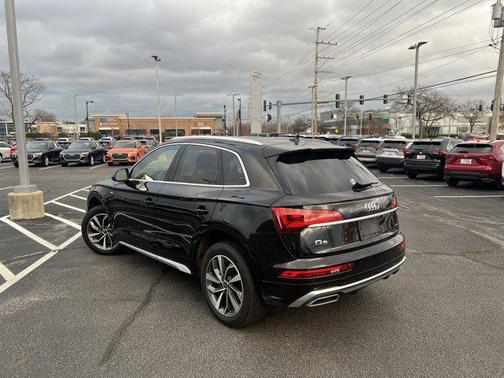2022 Audi Q5 45 S line Premium Plus
