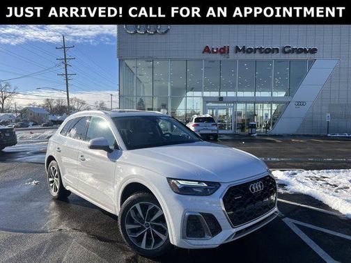 2022 Audi Q5 45 S line Premium Plus