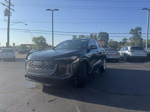 2025 Audi Q5 Premium Plus