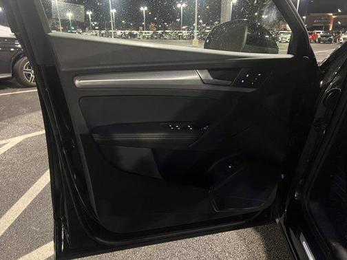 2022 Audi Q5 45 S line Premium Plus