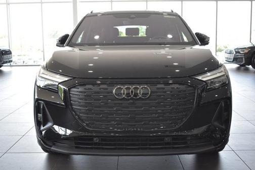 2025 Audi Q4 e-tron Premium Plus 55 quattro