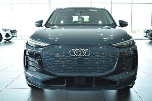 2025 Audi Q6 e-tron Prestige quattro