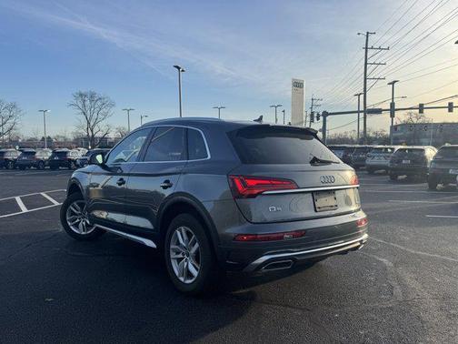 2022 Audi Q5 45 S line Premium