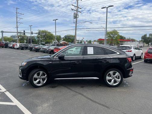 2023 Audi Q5 45 S line Premium