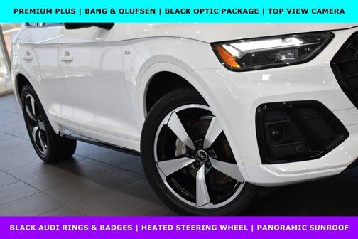 2022 Audi Q5 45 S line Premium Plus