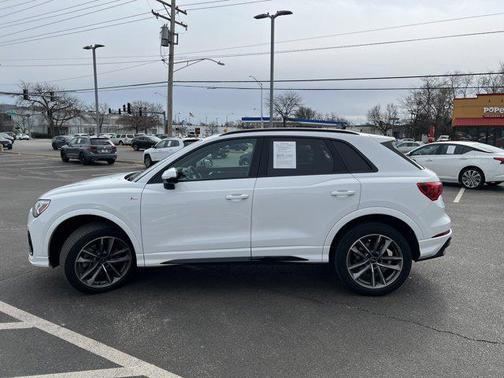 2023 Audi Q3 45 S line Premium Plus