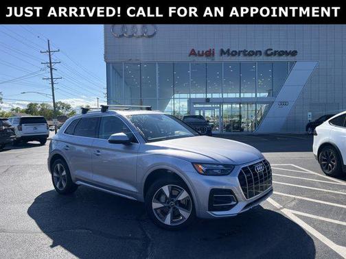 2022 Audi Q5 40 Premium Plus