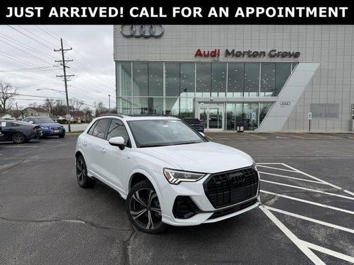 Glacier White Metallic 2023 Audi Q3 45 S line Premium Plus